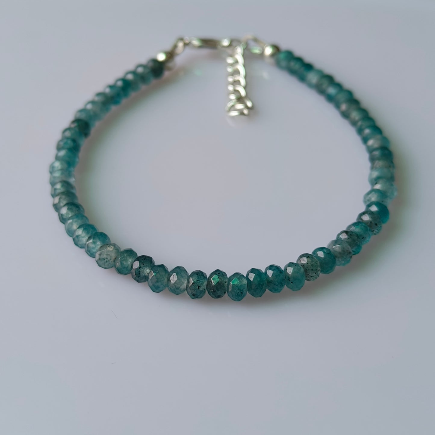Montana Sapphire Gemstone Faceted Beads Bracelet
