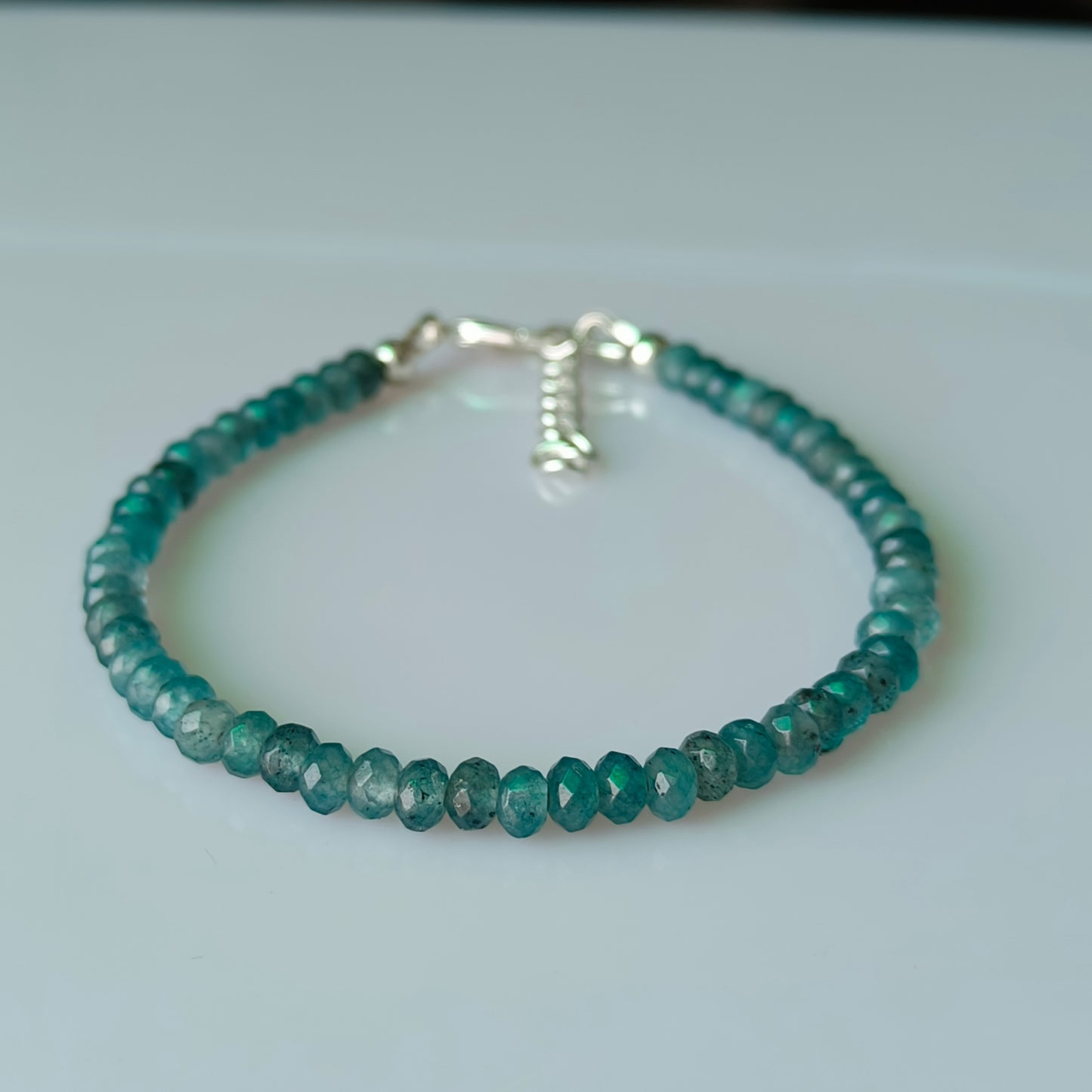 Montana Sapphire Gemstone Faceted Beads Bracelet