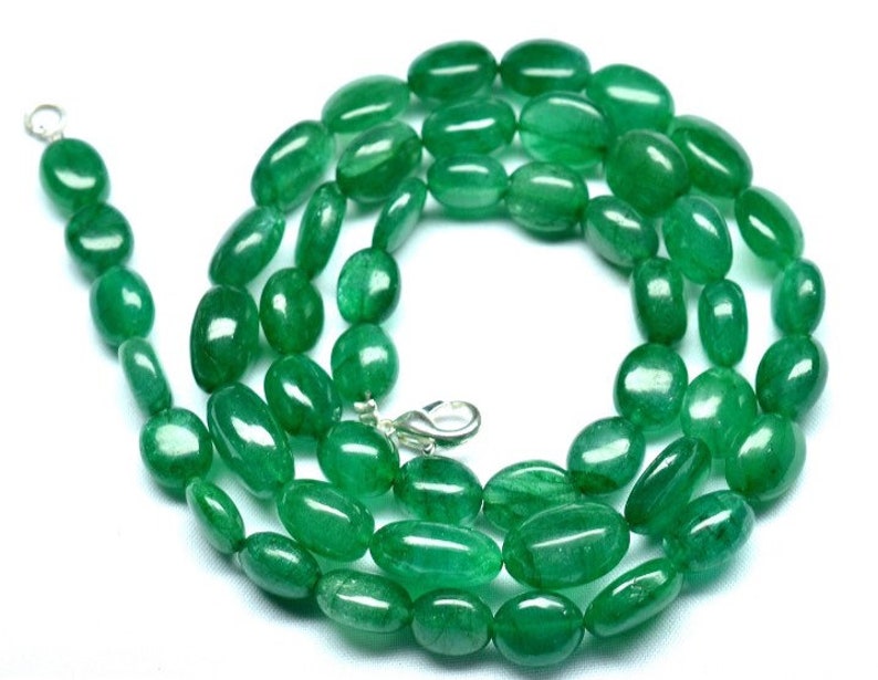 Natural Zambian Emerald Cabochon Strand: Oval Green Gemstones