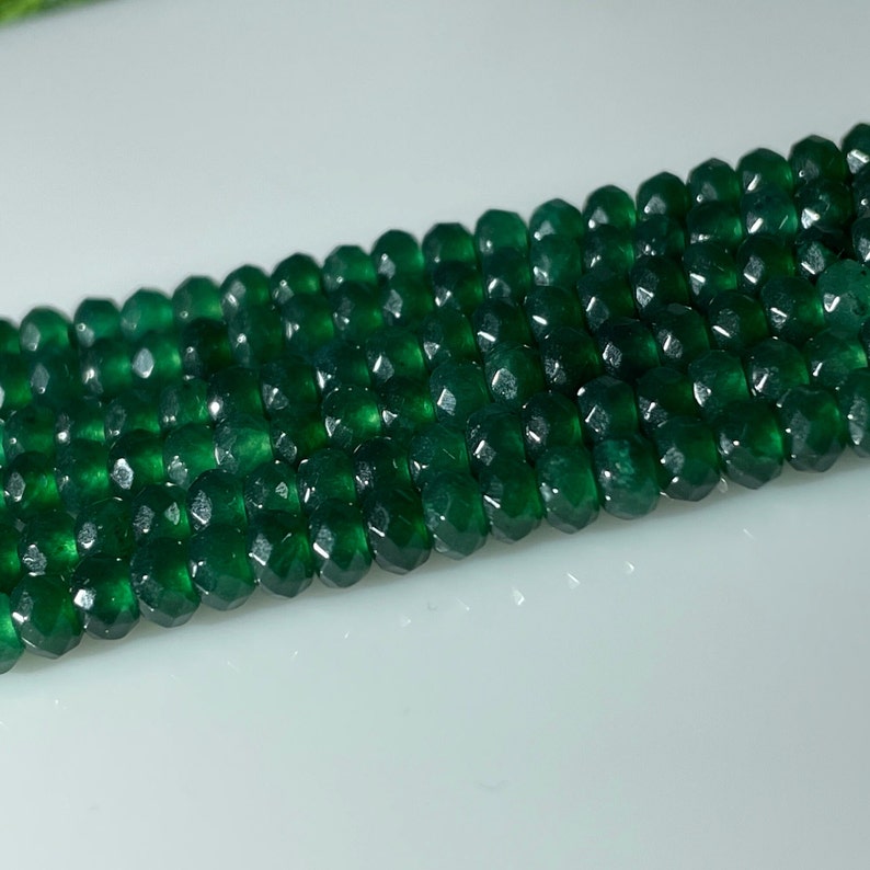 Faceted Green Emerald Beads: 4mm Round Gemstone String