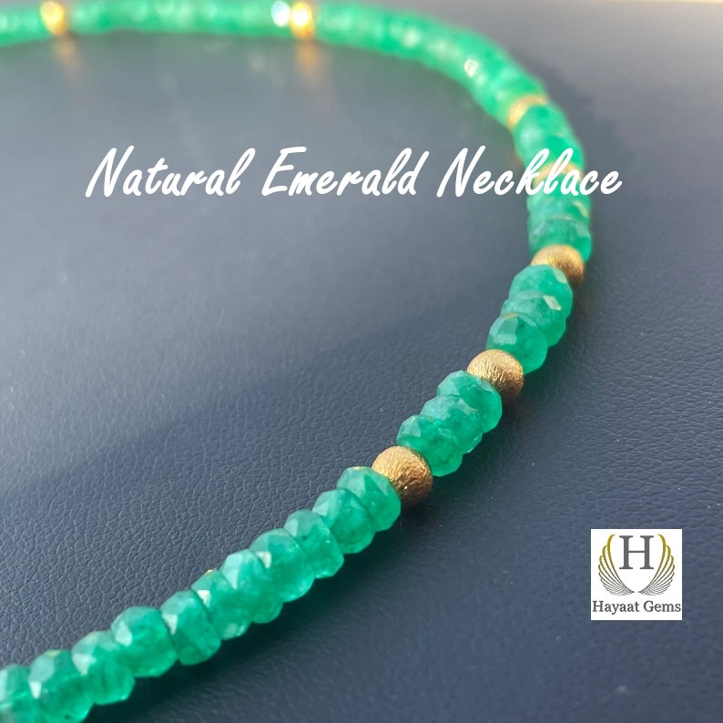 Handmade Emerald Beaded Necklace: Dainty Minimalist Vintage Style