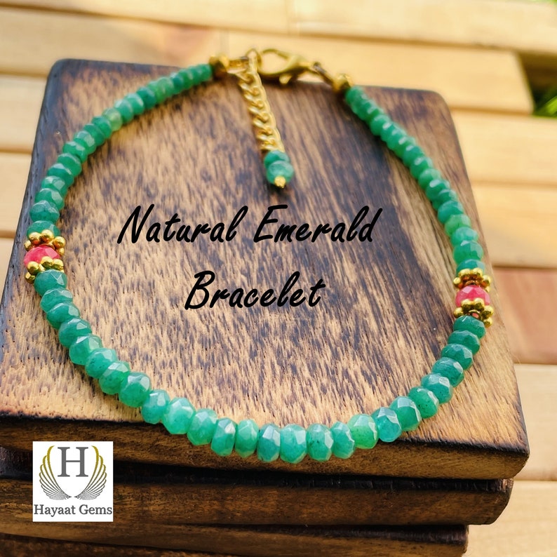 Faceted Emerald Bead Bracelet: Adjustable Gemstone Jewelry